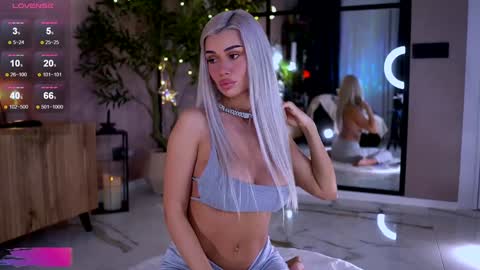 Serene Sophiex online show from 02.26.26