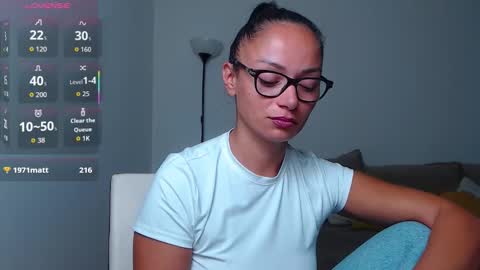 Snapshot of serenesophi chatting on 09.12.25 SereneSophi online show from 09.12.25