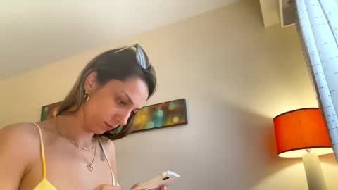 Snapshot of serenityroseee chatting on 05.25.26 serenityroseee online show from 05.25.26