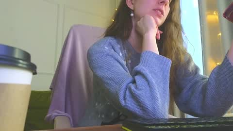 Hey Guys and Girls non-binary personalities  Im Sereta online show from 12.17.24