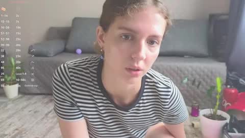 Hey Guys and Girls non-binary personalities  Im Sereta online show from 09.26.25