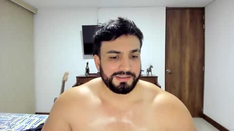 Snapshot of sergeii_r chatting on 11.07.25 SERGEII R online show from 11.07.25