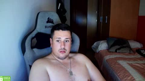 Snapshot of sergio95n chatting on 09.25.25 Pollos online show from 09.25.25