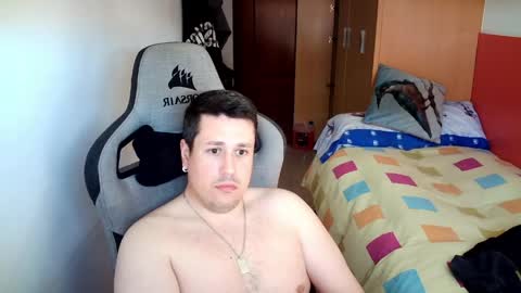 Pollos online show from 04.06.26