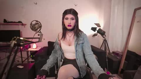 Natiiii online show from 12.22.25