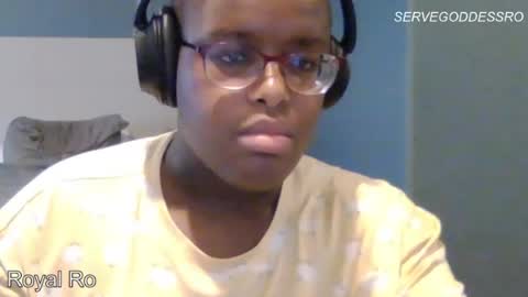 Snapshot of servegoddessro chatting on 06.22.26 servegoddessro online show from 06.22.26