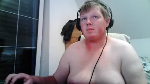 Snapshot of setcuna chatting on 06.19.26 setcuna online show from 06.19.26