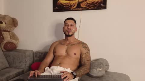 Snapshot of seth_vega_ chatting on 05.31.26 HEY IM SETH online show from 05.31.26