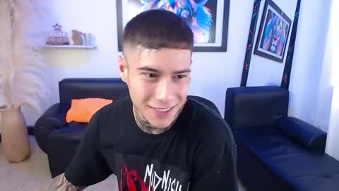 Snapshot of setthomas chatting on 09.12.25 Thomas online show from 09.12.25