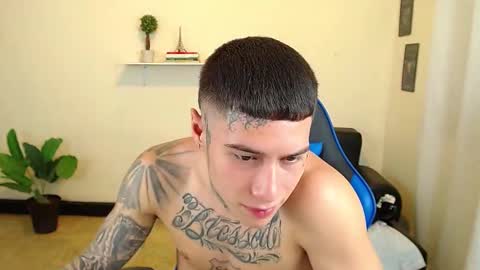 Snapshot of setthomas chatting on 09.25.25 Thomas online show from 09.25.25