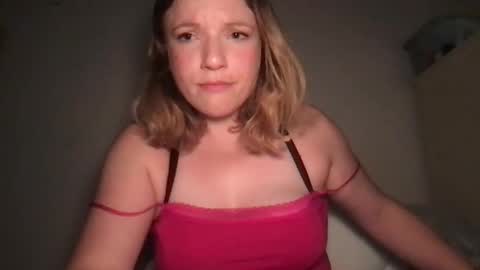 Snapshot of seturselfonfyre chatting on 09.23.25 seturselfonfyre online show from 09.23.25