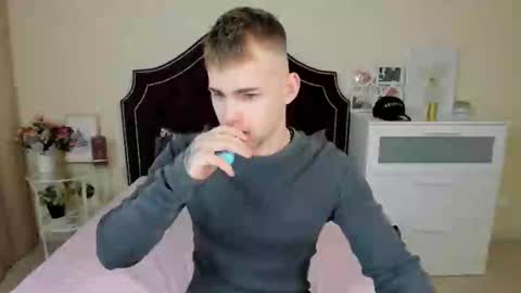 Snapshot of sevans14 chatting on 01.30.25 SevanS14 online show from 01.30.25