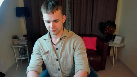 Snapshot of sevans14 chatting on 02.28.25 SevanS14 online show from 02.28.25