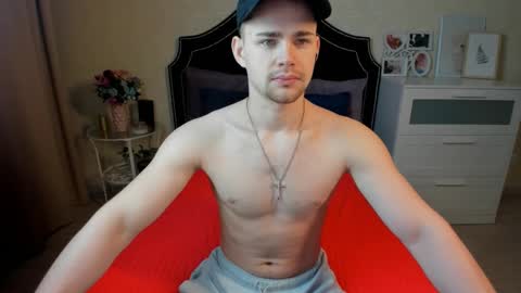 Snapshot of sevans14 chatting on 03.06.25 SevanS14 online show from 03.06.25