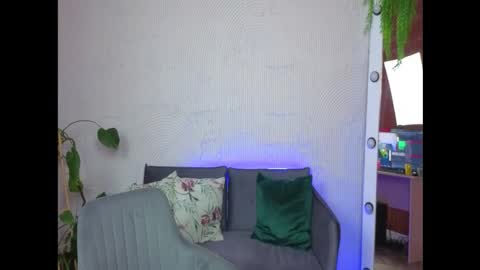 Snapshot of sevans14 chatting on 09.15.25 SevanS14 online show from 09.15.25