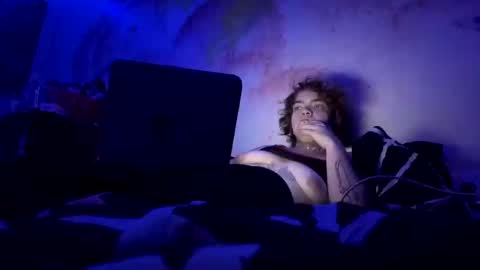 Snapshot of sevilxnatas chatting on 09.20.25 Sydney Mae online show from 09.20.25