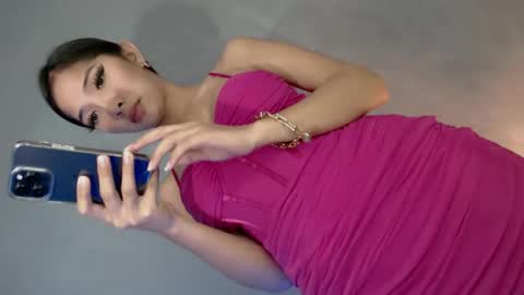 Lily online show from 01.15.25