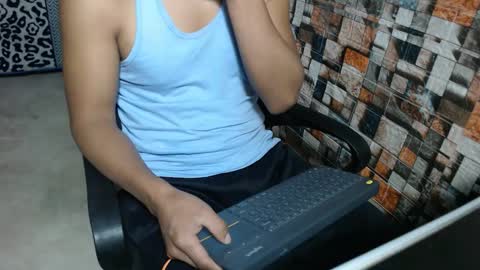 arnold online show from 12.01.25