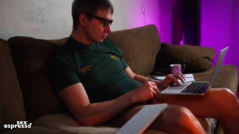 Snapshot of sexespresso chatting on 12.29.24 Thank you for Birthday Wishes online show from 12.29.24