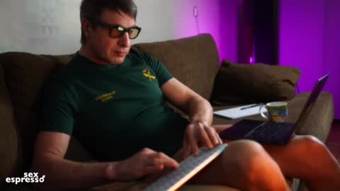 Snapshot of sexespresso chatting on 01.17.25 Thank you for Birthday Wishes online show from 01.17.25