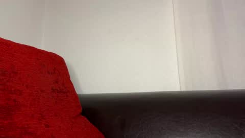 Lucenzo  online show from 01.03.25