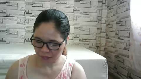 Snapshot of sexi_monica chatting on 11.19.25 sexi_monica online show from 11.19.25