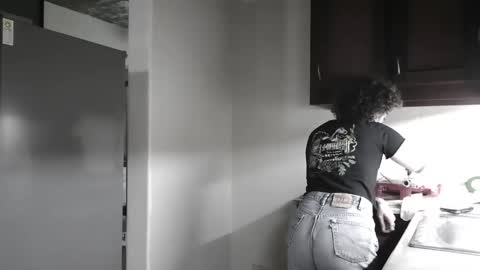 Trixy Rose online show from 02.06.25