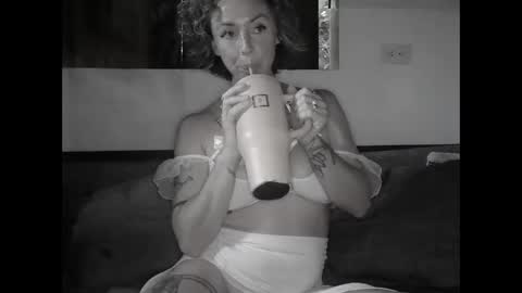 Trixy Rose online show from 09.10.25