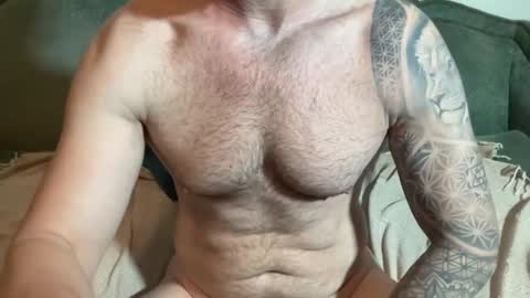 Snapshot of sexologistbull chatting on 05.09.26 SexologistBull online show from 05.09.26