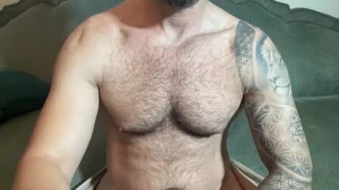 Snapshot of sexologistbull chatting on 06.05.26 SexologistBull online show from 06.05.26