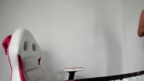 Snapshot of sexual_addiction chatting on 01.15.25 SARA online show from 01.15.25