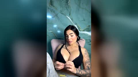 Snapshot of sexual_addiction chatting on 12.05.25 SARA online show from 12.05.25