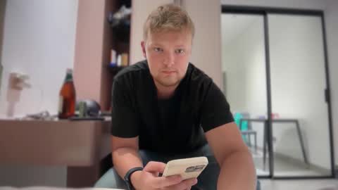 Max Leman online show from 03.08.26