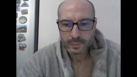Snapshot of sexualman1900 chatting on 10.27.25 sexualman1900 online show from 10.27.25