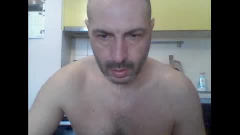 Snapshot of sexualman1900 chatting on 12.01.25 sexualman1900 online show from 12.01.25