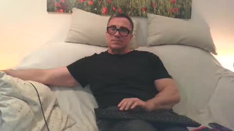 Sexurbation online show from 04.14.26