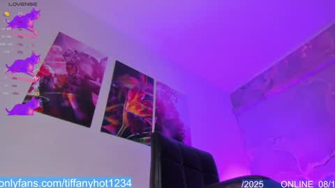 Snapshot of sexwildlatin chatting on 01.08.25 Tifanny Benitez  online show from 01.08.25