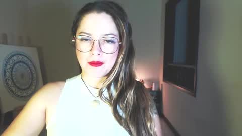 CHIARA   online show from 02.08.25
