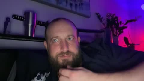 sexxfreak21 online show from 12.14.25