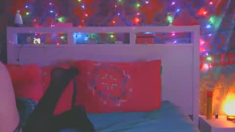 SEXX JUNKIEE online show from 01.05.25