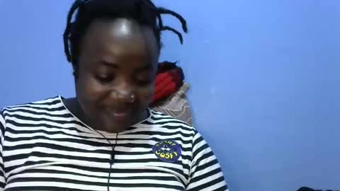 Snapshot of sexxy_bree chatting on 12.23.24 sexxy_bree online show from 12.23.24