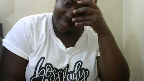 Snapshot of sexxy_bree chatting on 03.04.25 sexxy_bree online show from 03.04.25