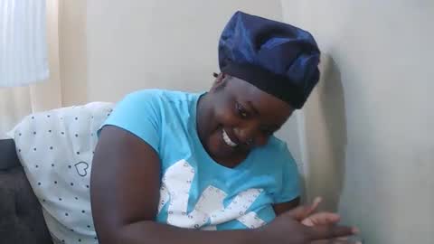 Snapshot of sexxy_bree chatting on 09.17.25 sexxy_bree online show from 09.17.25