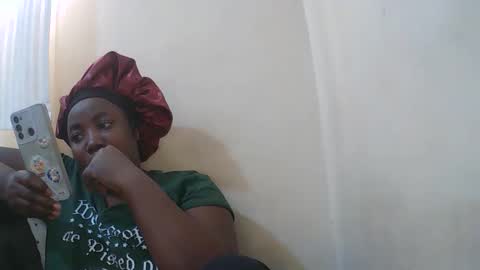 Snapshot of sexxy_bree chatting on 09.18.25 sexxy_bree online show from 09.18.25