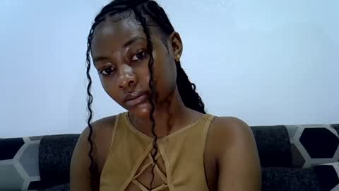 Snapshot of sexxy_divaa chatting on 06.18.26 vicky online show from 06.18.26