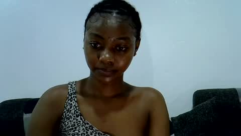 Snapshot of sexxy_divaa chatting on 06.22.26 vicky online show from 06.22.26
