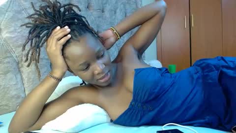 Snapshot of sexxy_santa chatting on 12.02.24 Santa online show from 12.02.24