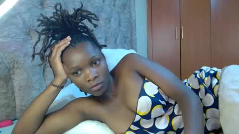 Snapshot of sexxy_santa chatting on 12.05.24 Santa online show from 12.05.24