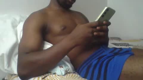 sexxybooty254 online show from 11.29.25