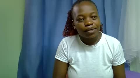 African Queen online show from 03.26.26